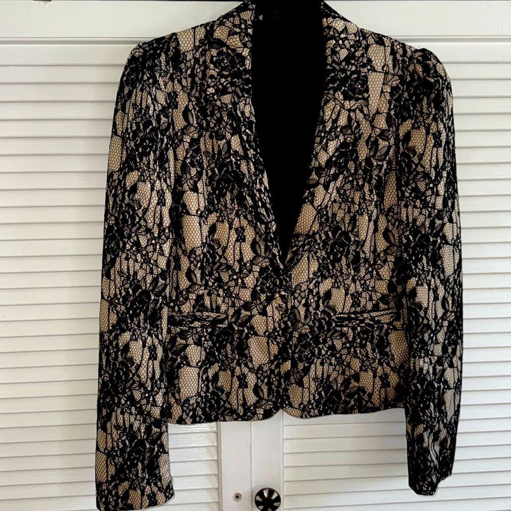 Nwot Kardashian Kollection Cream & Black Lace Work/Evening Blazer size L